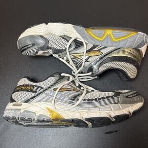 Brooks Beast Running Shoes Sneakers Lace Up Men Size 12.5 4E Extra Wide SILVER